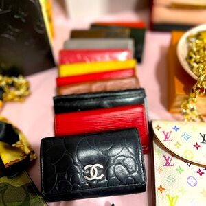 Keyholder - Unlisted Items